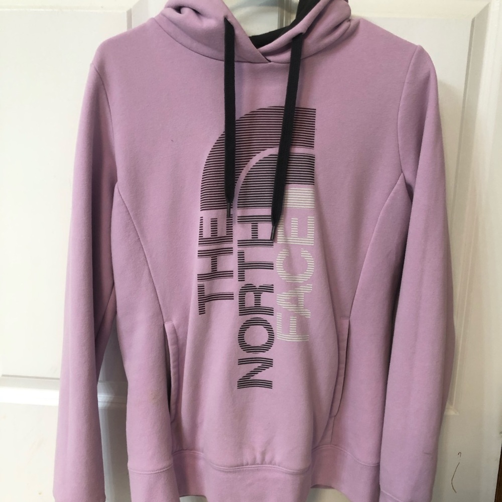 Women’s North Face Hoodie. Size Medium